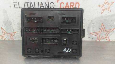 Foto 2ª: Caja Reles Fusibles Ssangyong Rexton RX 270 FULL 163CV 120KW [D27DT] (2005)