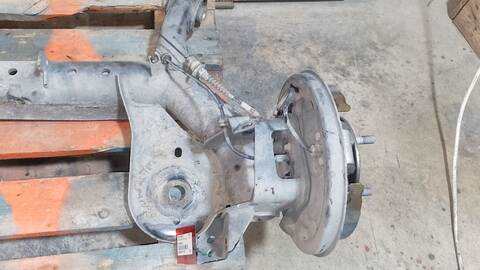 Foto 4ª: Puente Trasero Ford Transit AMBIENTE 75CV 55KW [UGCB] (2015)