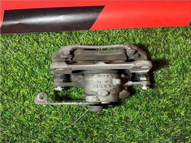 Foto 3ª: Pinza Freno Trasera Derecho Citroen Jumpy CONTROL M BLUE-HDI FAP 122CV 90KW FURGON [AHK / DW10FE] (2020)