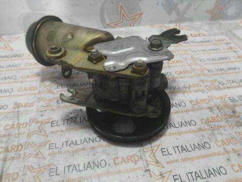 Foto 2ª: Bomba de Direccion Toyota Yaris 1.4 TD CAT 75CV 55KW [1NDTV] (2002)