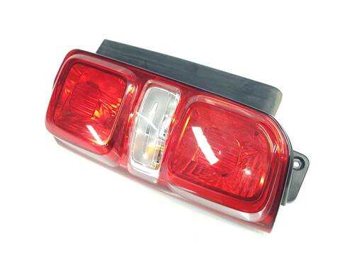 Foto 3ª: Piloto Trasero Derecho Citroen Spacetourer BUSINESS M (2016)