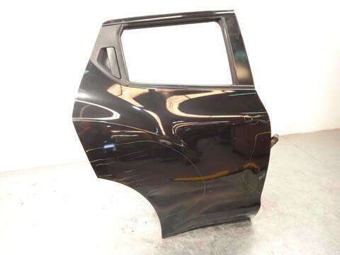 Foto 2ª: Puerta Trasera Derecha Nissan Juke 1.5 DCI 110CV 81KW [K9K410] (2013)