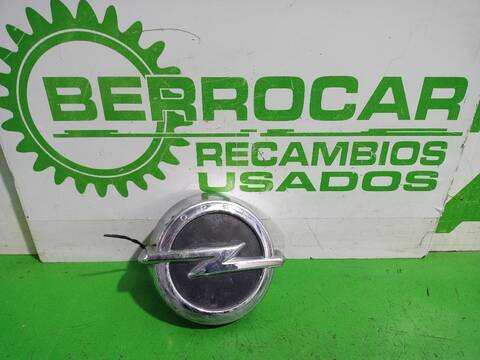 Maneta Exterior Portón Opel Corsa EXPRESSION 75CV