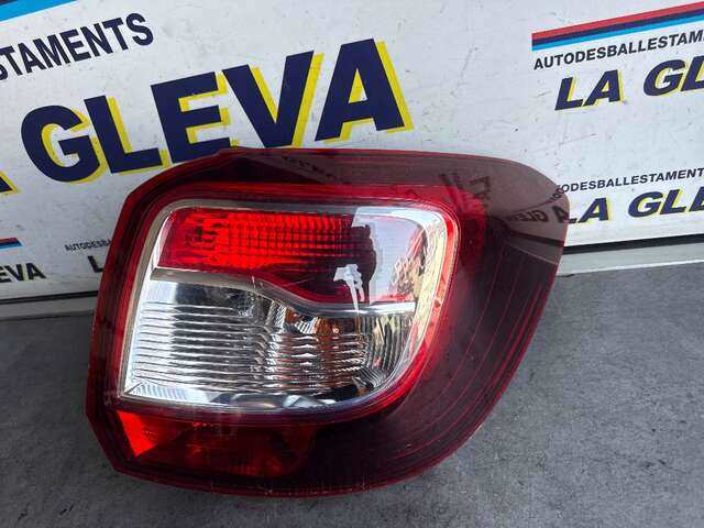 Piloto Trasero Derecho Dacia Sandero 1.5 DCI 90CV