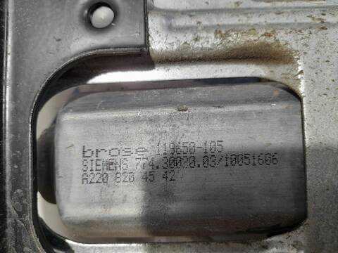 Foto 2ª: Elevalunas Eléctrico Delantero Derecho Mercedes Clase C 160 2.2 CDI CAT AUT. 143CV [D/ 611962] (2000)