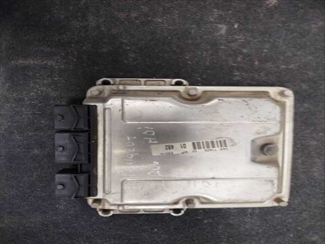 Foto 2ª: Centralita Motor ECU Peugeot 206 VERSION INDEFINIDA (2002)