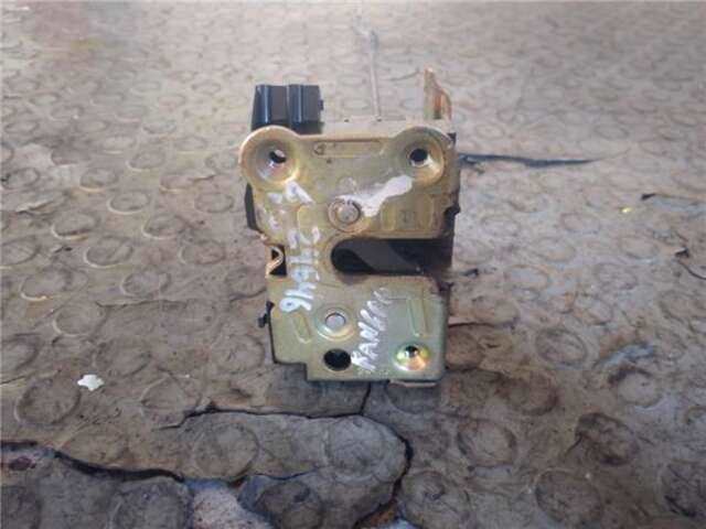 Cerradura Puerta Delantera Derecha Renault Kangoo 1.5 AUTHENTIQUE [1.5 LTR. - 48 KW DCI DIESEL]