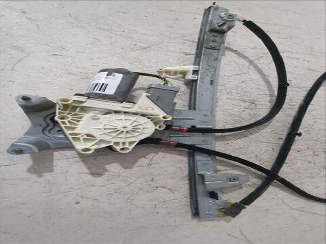 Foto 2ª: Elevalunas Eléctrico Delantero Izquierdo Citroen Xsara 1.6 HDI PICASSO 90CV [9HX (DV6ATED4)] (1999)