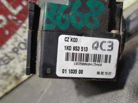 Foto 2ª: Mando Multifuncion Volkswagen Golf 1.9 TDI BERLINA 90CV 66KW [BXF] (2006)