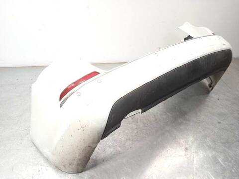 Foto 3ª: Paragolpes Trasero Opel Astra 1.6 CDTI DPF 136CV 100KW [B16DTH] (2015)