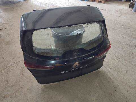 Portón Renault Captur VERSION INDEFINIDA