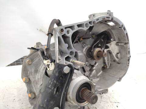 Foto 2ª: Caja Cambios Renault Clio 1.9 DIESEL 64CV 47KW [F8Q] (1996)