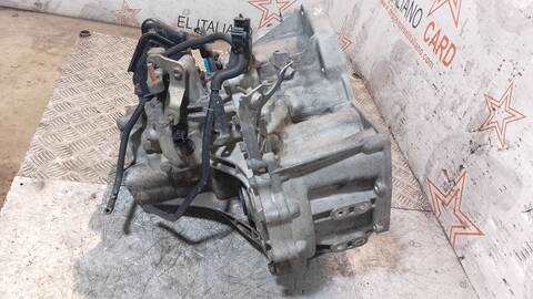 Foto 4ª: Caja Cambios Nissan X-Trail COMFORT 114CV 84KW T30) [D-YD22] (2002)