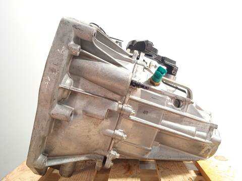 Foto 2ª: Caja Cambios Renault Clio 1.3 TCE 140 B7N0) 140CV 103KW (2021)