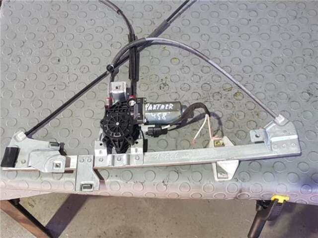 Foto 3ª: Elevalunas Eléctrico Delantero Derecho Peugeot Partner 1.6 HDI [9HW (DV6BTED4)]