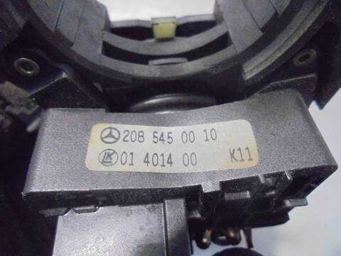 Foto 3ª: Mando Multifuncion Mercedes Clase C 160 280 202.028) BERLINA 193CV 142KW [104941] (1996)