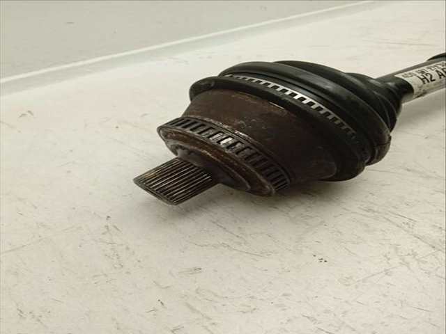 Foto 3ª: Transmision Delantera Derecha Audi A8 3.3 V8 32V TDI BITURBO CAT AKF) 224CV 165KW (2001)