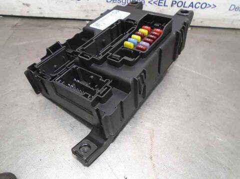 Foto 3ª: Caja Reles Fusibles Opel Corsa COSMO 80CV 59KW [Z12XEP] (2008)