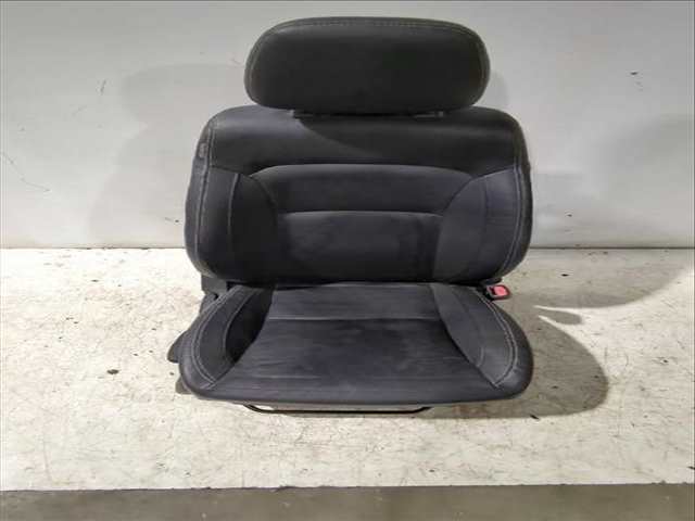 Asiento Delantero Derecho Suzuki SX4 1.4 T ALLGRIP AKK 414) 140CV
