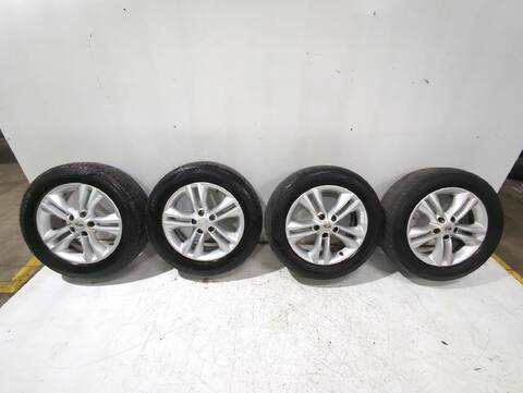 Foto 2ª: Juego LLantas Nissan Qashqai 1.5 DCI 110CV [K9K 430] (2006)