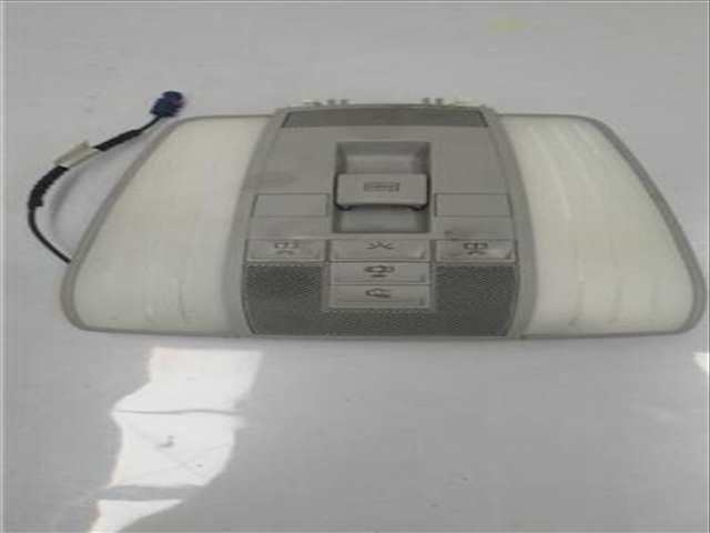 Luz Interior Mercedes Clase E 180 VERSION INDEFINIDA