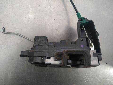 Foto 3ª: Cerradura Puerta Delantera Izquierda Opel Astra COSMO 140CV 103KW [Z18XER] (2007)