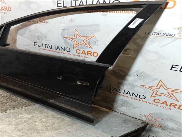 Foto 2ª: Puerta Delantera Izquierda Volkswagen Touran ADVANCE BLUEMOTION 105CV 77KW [CAY] (2011)