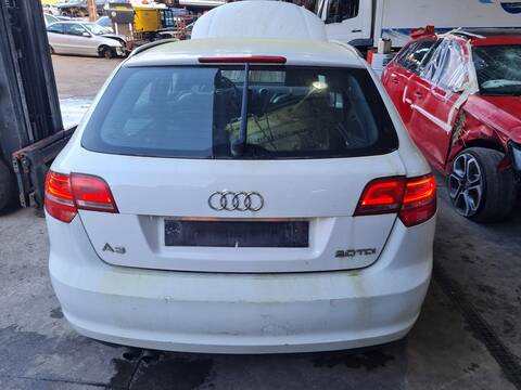 Portón Audi A3 2.0 TDI S LINE 103KW) 140CV