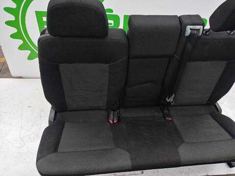 Foto 2ª: Asientos Traseros Opel Zafira 1.9 CDTI CAT Z 19 DTL) 101CV [D/ Z19DT] (2005)