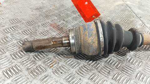 Foto 4ª: Transmision Delantera Izquierda Mercedes Clase MB 100 CAJA CERRADA BM 631.332/342) 75CV 55KW [616963] (1991)