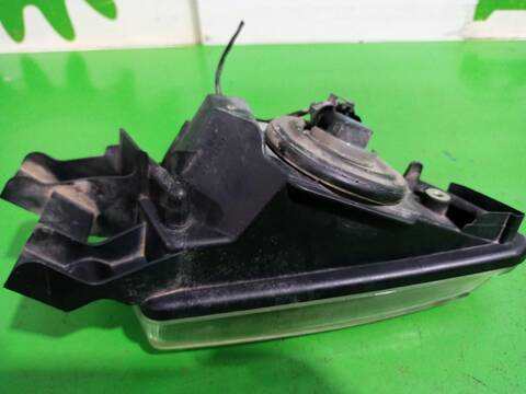 Foto 3ª: Faro Antiniebla Delantero Izquierdo Fiat Bravo 1.9 DYNAMIC MULTIJET 120CV [192A8000] (2007)