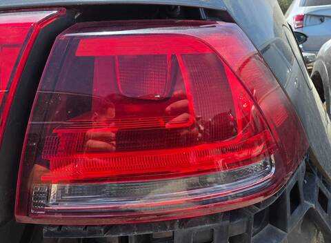Piloto Trasero Derecho Volkswagen Golf EDITION BLUEMOTION TECH. 105CV 77KW