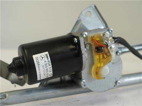 Foto 2ª: Motor Limpia Delantero Mercedes Clase C 160 1.8 C 180 COMPRESSOR 203.746) COUPE 143CV 105KW [M 271.946] (2007)