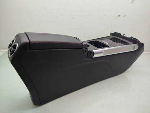 Consola Central Mercedes Clase GLB 200 2.0 D 150CV 110KW AUT. 4MATIC 247.613