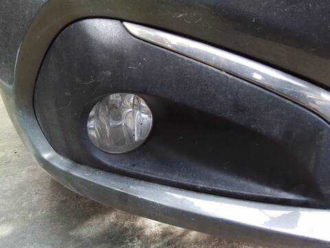 Foto 2ª: Faro Antiniebla Delantero Derecho Peugeot 208 STYLE 82CV 60KW [HM01] (2016)
