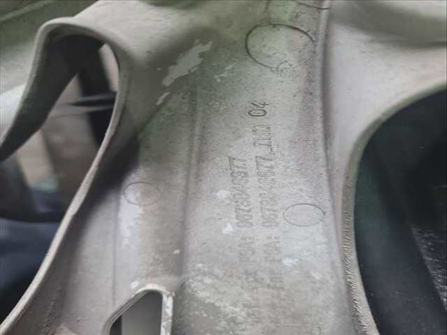 Foto 2ª: Tapacubos Peugeot 208 ACCESS 68CV 50KW [8H01] (2013)