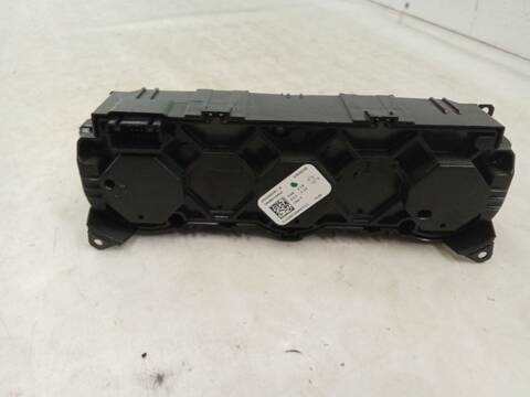 Foto 3ª: Mando Climatizador Dacia Duster 1.3 TCE 130 HMMF) 131CV 96KW [H5H 470,H5H 480] (2021)