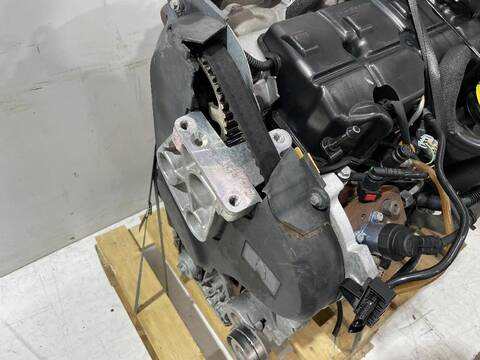 Foto 3ª: Motor Completo Renault Scenic GRAND CONFORT DYNAMIQUE 131CV [F9Q818] (2003)