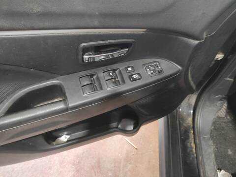 Botonera Elevalunas Mitsubishi ASX 4N13