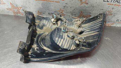 Foto 3ª: Piloto Trasero Derecho Ssangyong Actyon 200 XDI 141CV 104KW [D20DT] (2006)