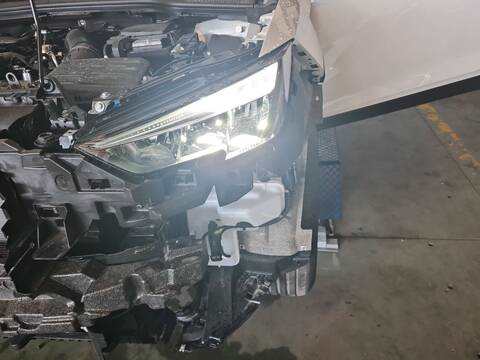 Foto 2ª: Faro Izquierdo Seat Arona 1.0 TSI 116CV 85KW [DUSA]