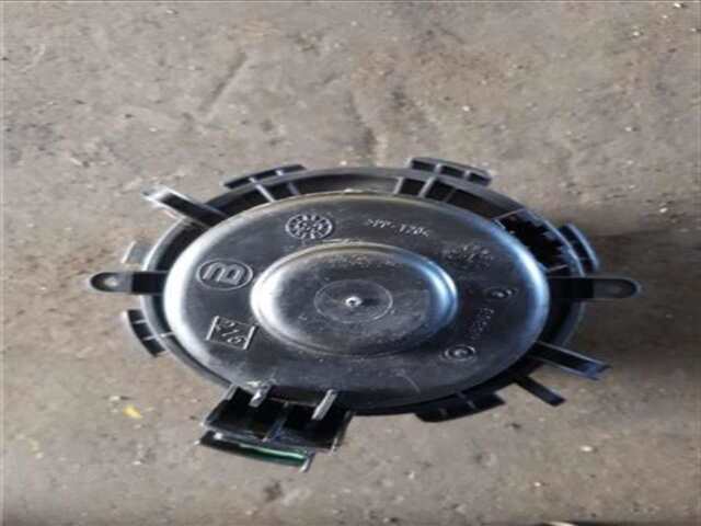 Foto 2ª: Calefacción Renault Master 2.5 DCI 120 [G9U 754]