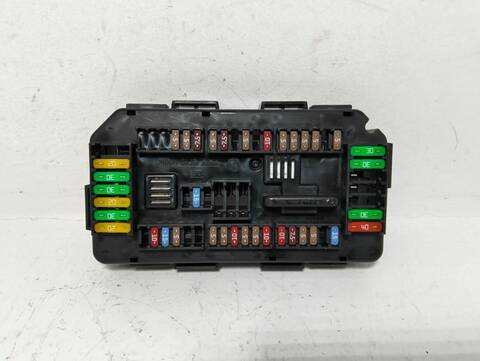 Caja Reles Fusibles Bmw Serie 3 315 2.0 TD 143CV