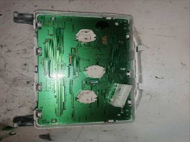 Foto 2ª: Cuadro de Instrumentos Nissan Note K9K EURO 4 (2007)