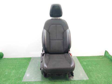 Asiento Delantero Derecho Volvo XC 40 MOMENTUM 2WD 150CV