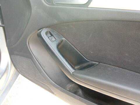 Botonera Elevalunas Audi A4 2.7 TDI 190CV 140KW
