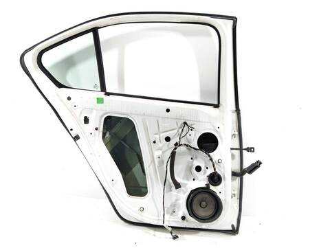 Foto 2ª: Puerta Trasera Izquierda Skoda Octavia L K 2 TDI 150CV (2013)