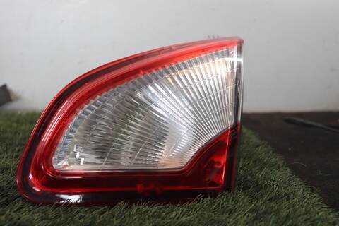 Piloto Portón Derecho Nissan Qashqai R9M