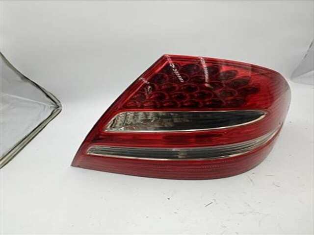 Foto 2ª: Piloto Trasero Derecho Mercedes Clase E 180 4.0 E 400 CDI (211.028) [4.0 LTR. - 191 KW CDI 32V CAT] [628.961]