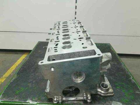 Foto 3ª: Culata Land Rover Defender 2.5 TD5 122CV 90KW (1996)